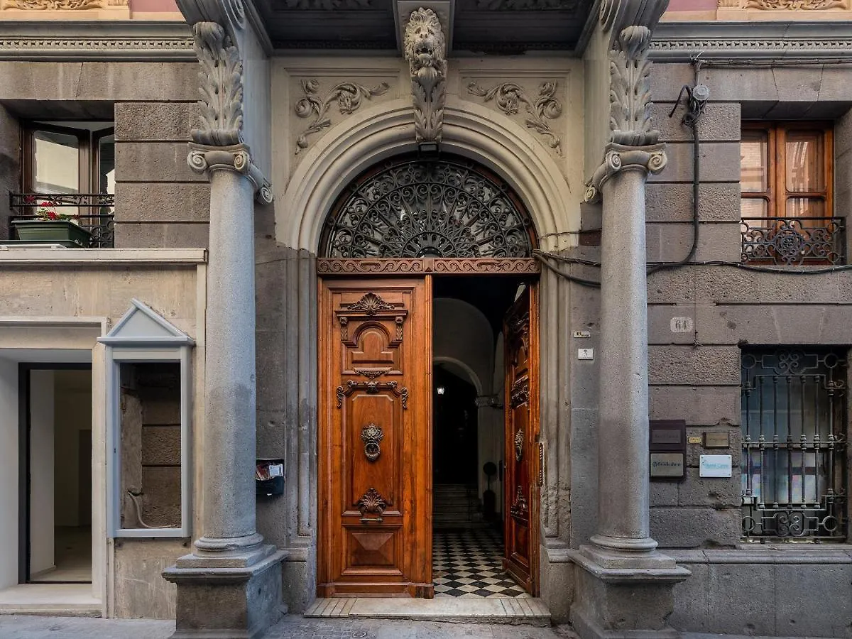La Buona Stella Rooms - City Centre Cagliari 0*,  Italia