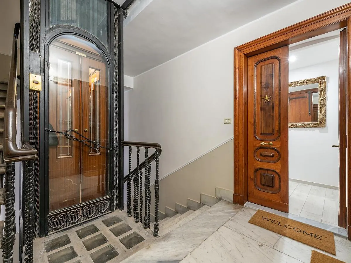 La Buona Stella Rooms - City Centre Cagliari