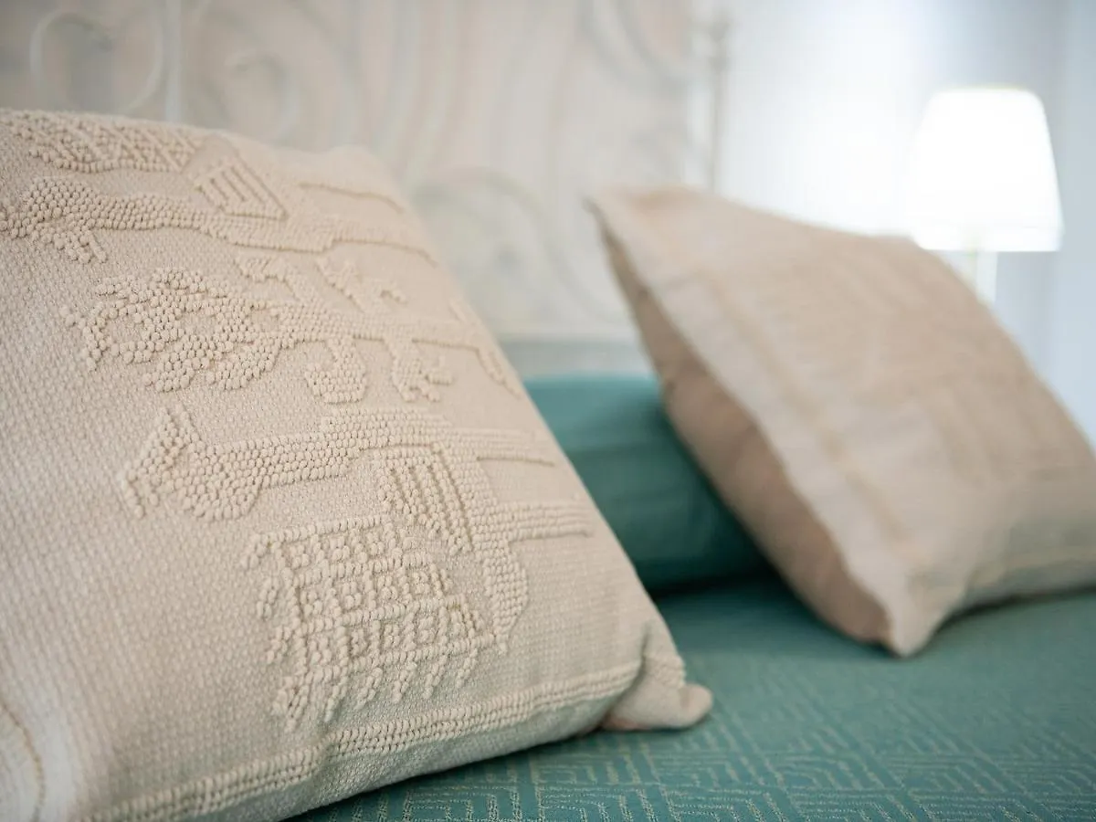 La Buona Stella Rooms - City Centre Cagliari Italia